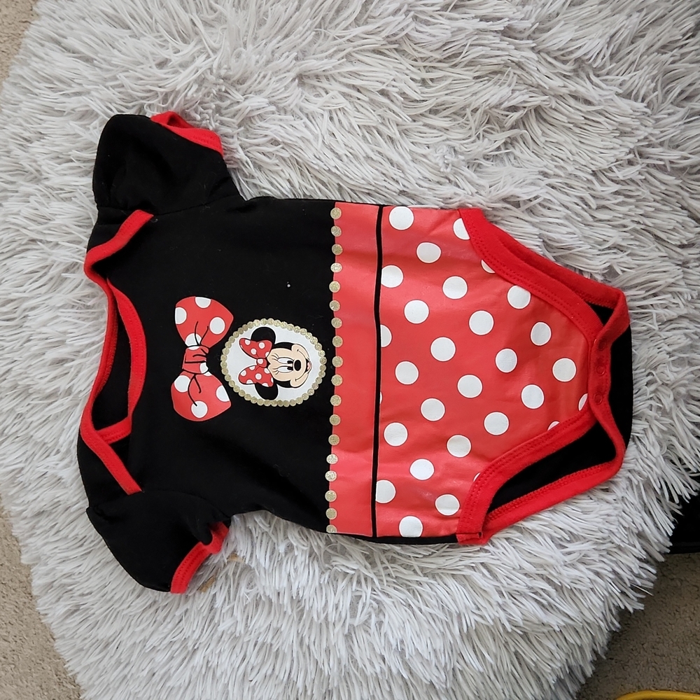 3/6month Minnie mouse bodysuit